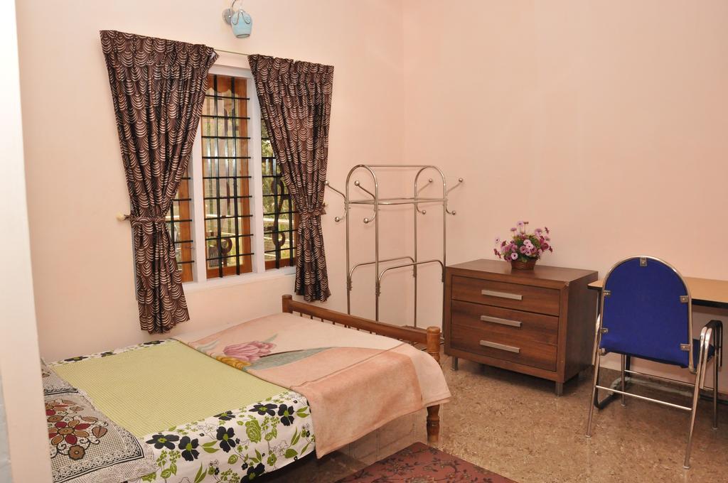 Bluemount Apartment Kattappana Exterior foto